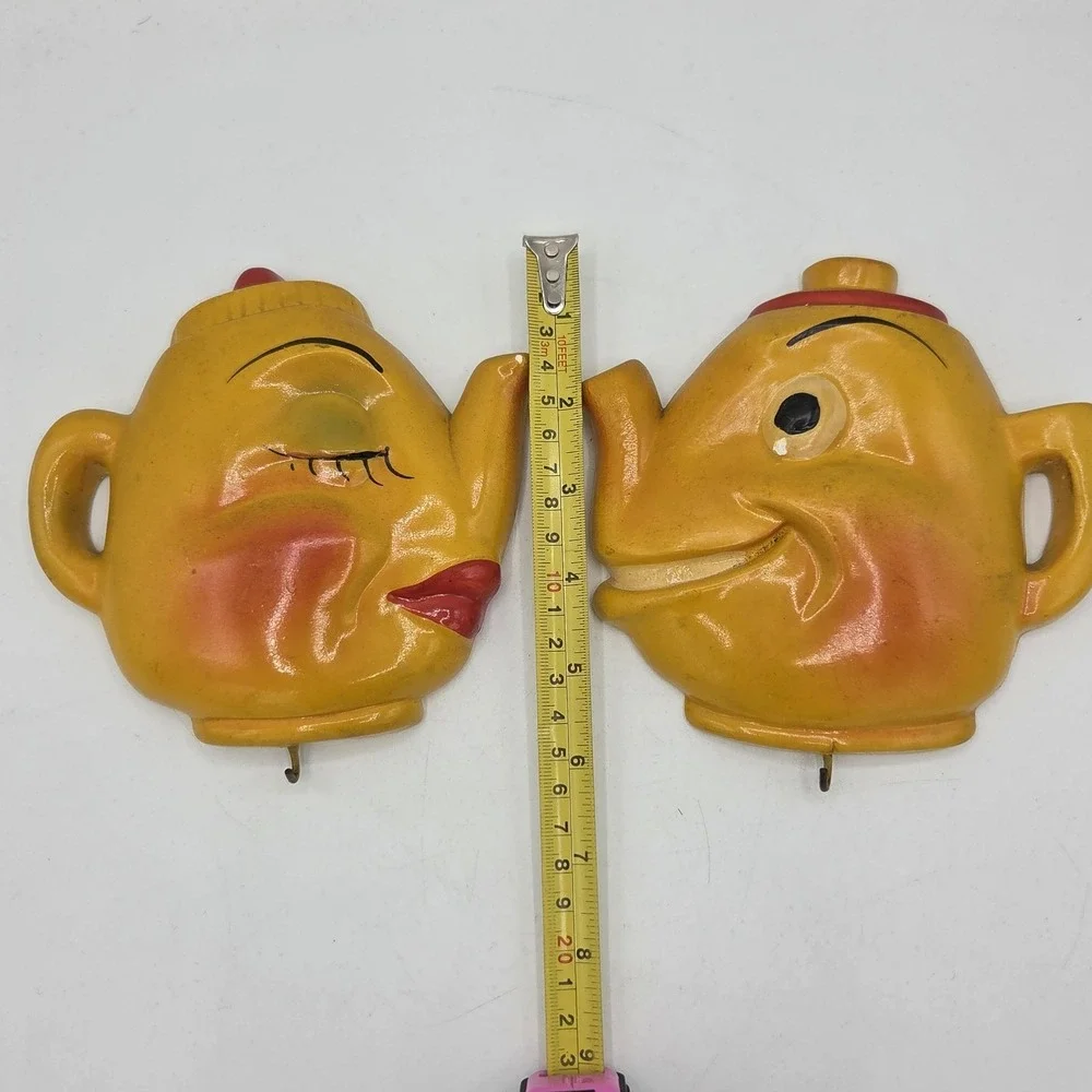 Vintage MCM Chalkware Kitsch Anthropomorphic Mr & Mrs Tea Kettle W/ Hook